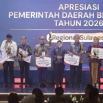 Sulbar sabet penghargaan penurunan pengangguran tingkat regional oleh kemendagri.