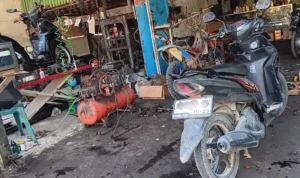 harga oli naik di mamuju tengah sulawesi barat harga oli melejit di Kecamatan Karossa Mamuju Tengah.