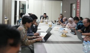 pemprov sulbar tambang lubang fiskal rp330 miliar