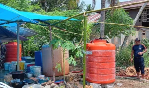 krisis-air-bersih-damkar-bantu-tahlilan-mateng