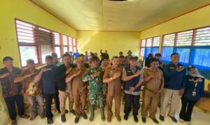 Tim Ekspedisi Patriot Universitas Brawijaya 2026 Bersama jajaran pemerintahan dan anggota Gapoktan Kopi Alam Rano
