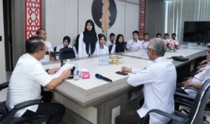 penyerahan-lulusan-ipdn-xxxiii-sulbar