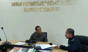 dprd-mamuju-terima-kunjungan-dprd-majene